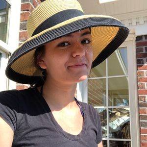 Meet your Posher, Josie